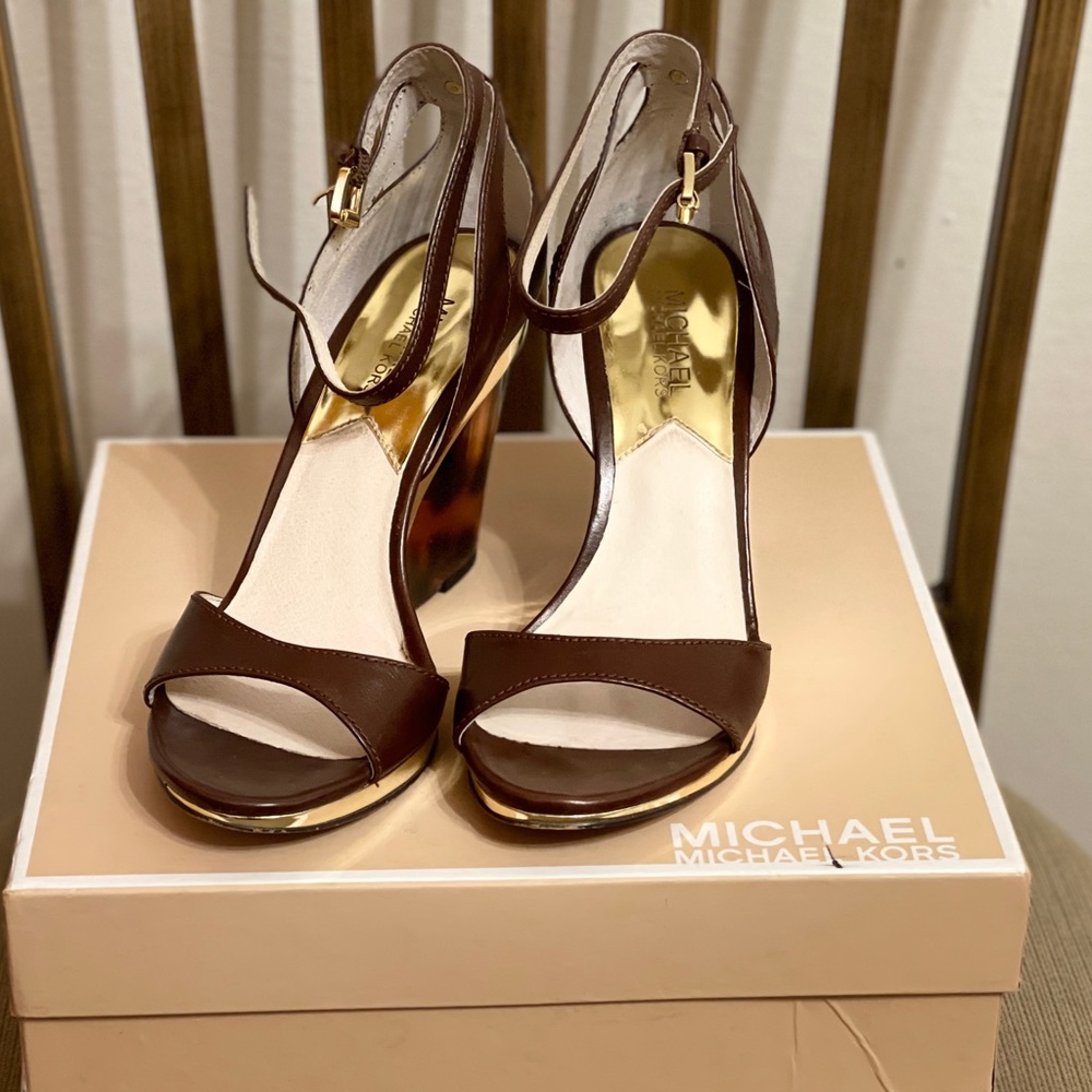 Michael Kors Maribella Tortoise Wedges
